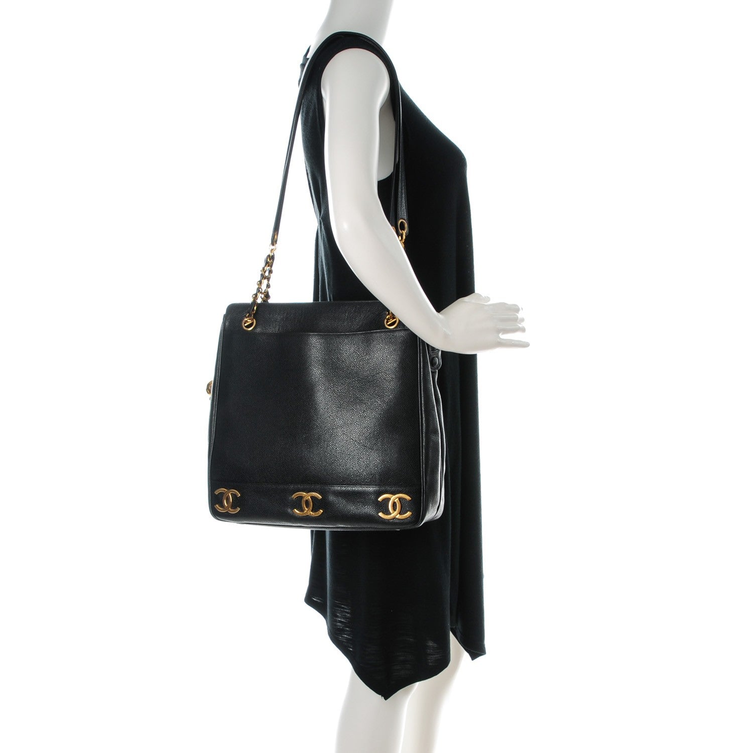 Chanel Caviar CC Shoulder Bag Black 2 of 8