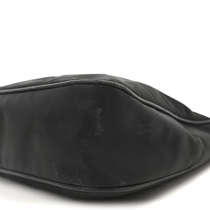 Prada Nylon Re-Edition 2005 Shoulder Bag Black 10 of 12