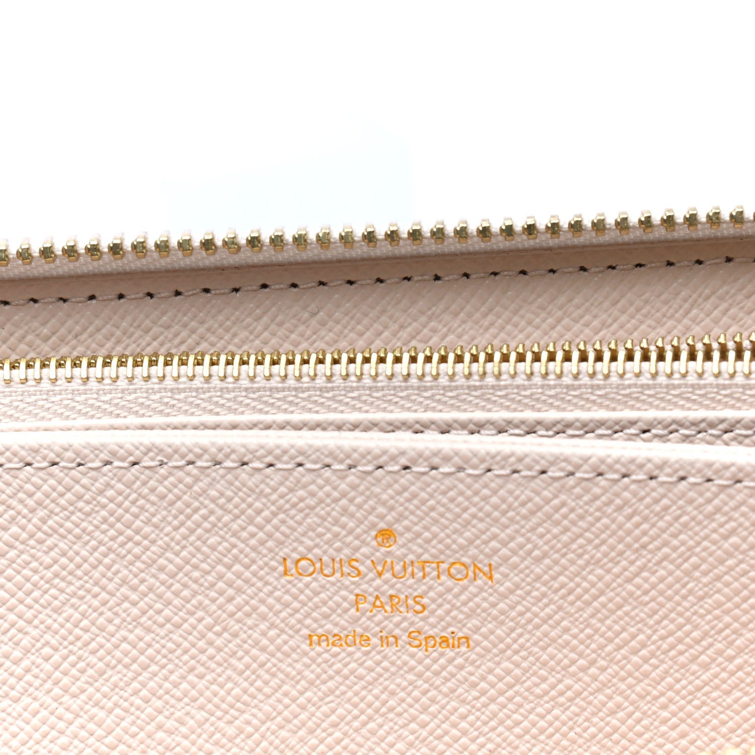 Louis Vuitton Monogram Giant By The Pool Zippy Wallet Brume 4 of 5
