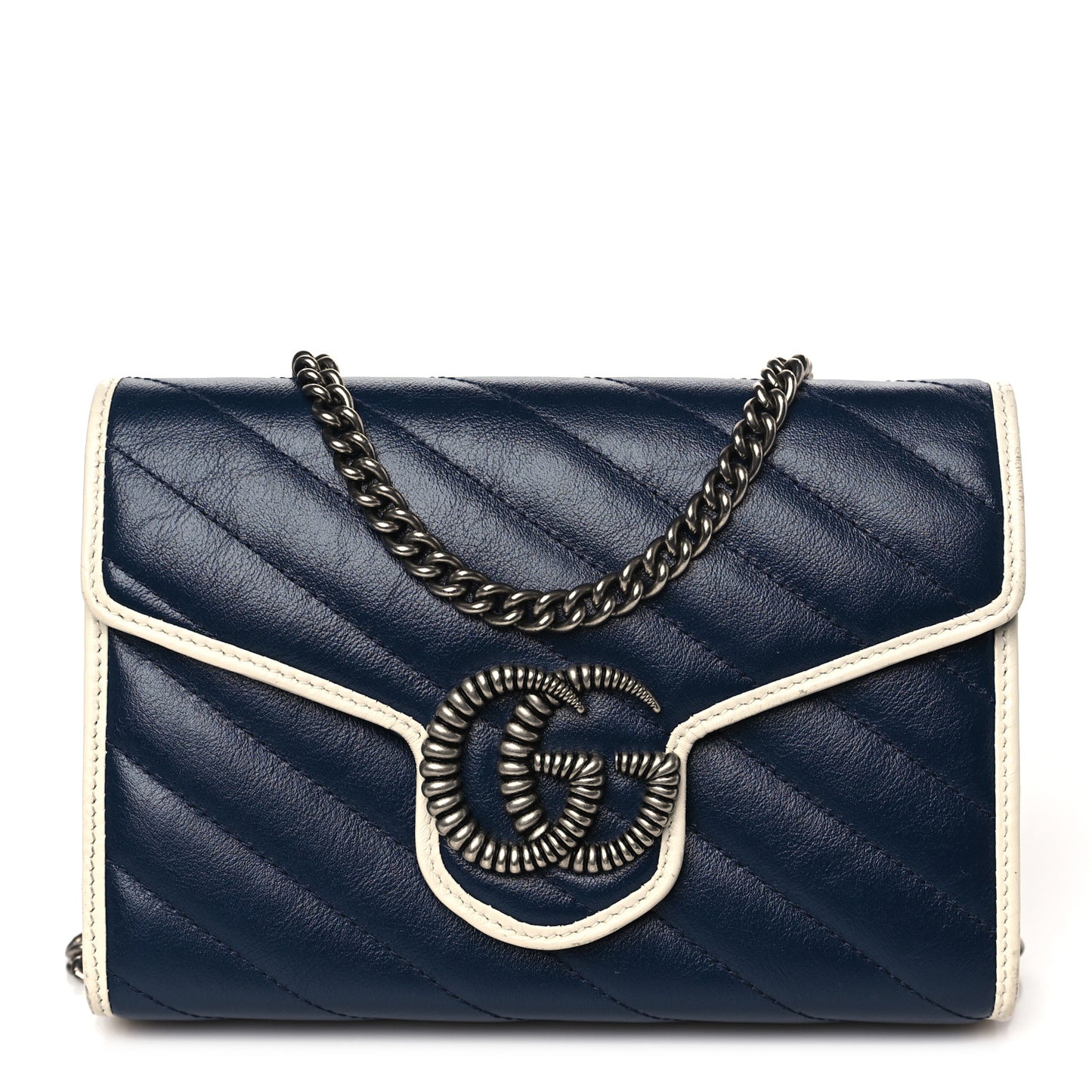 Vintage Effect Calfskin Matelasse Diagonal Torchon GG Marmont Chain Wallet Blue Agata Mystic White