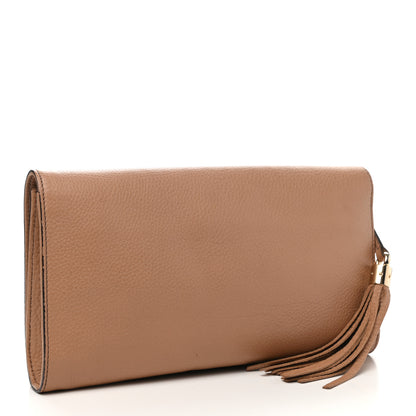 Gucci Pebbled Calfskin Medium Soho Clutch Camelia 3 of 14