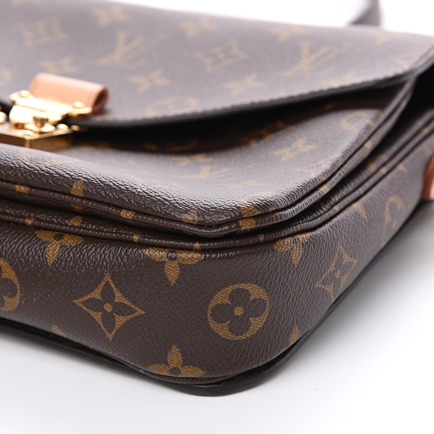 Louis Vuitton Monogram Pochette Metis 8 of 9