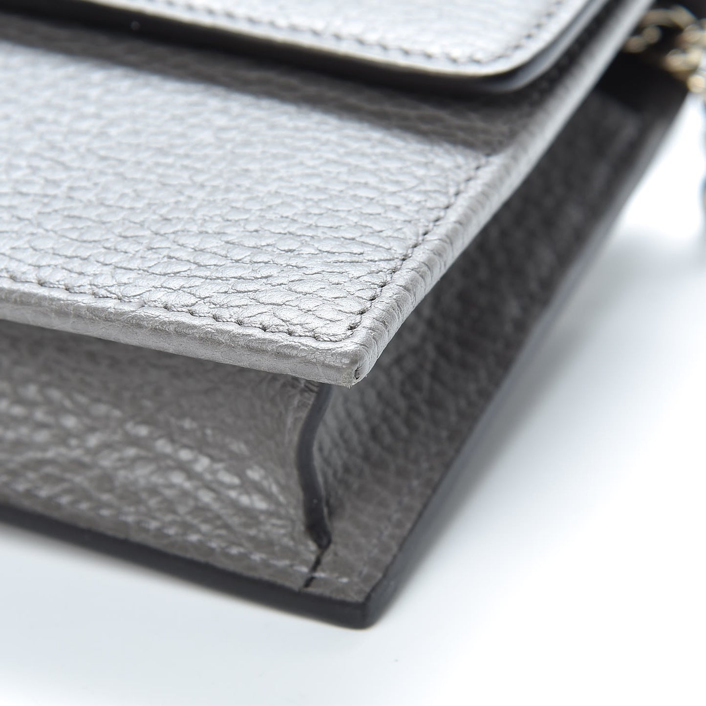 Dollar Calfskin Interlocking G Chain Wallet Loess