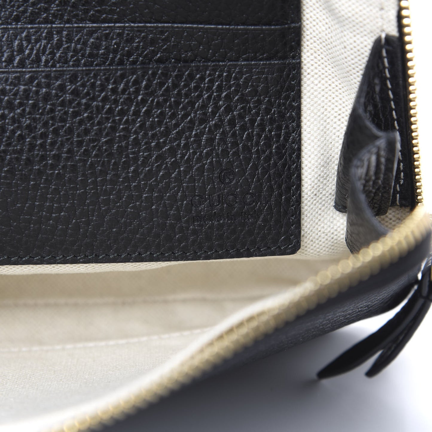 Calfskin GG Marmont Zip Pouch Black