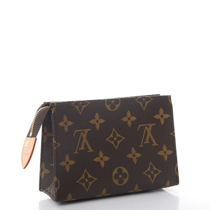 Louis Vuitton Monogram Toiletry Pouch 15 3 of 8