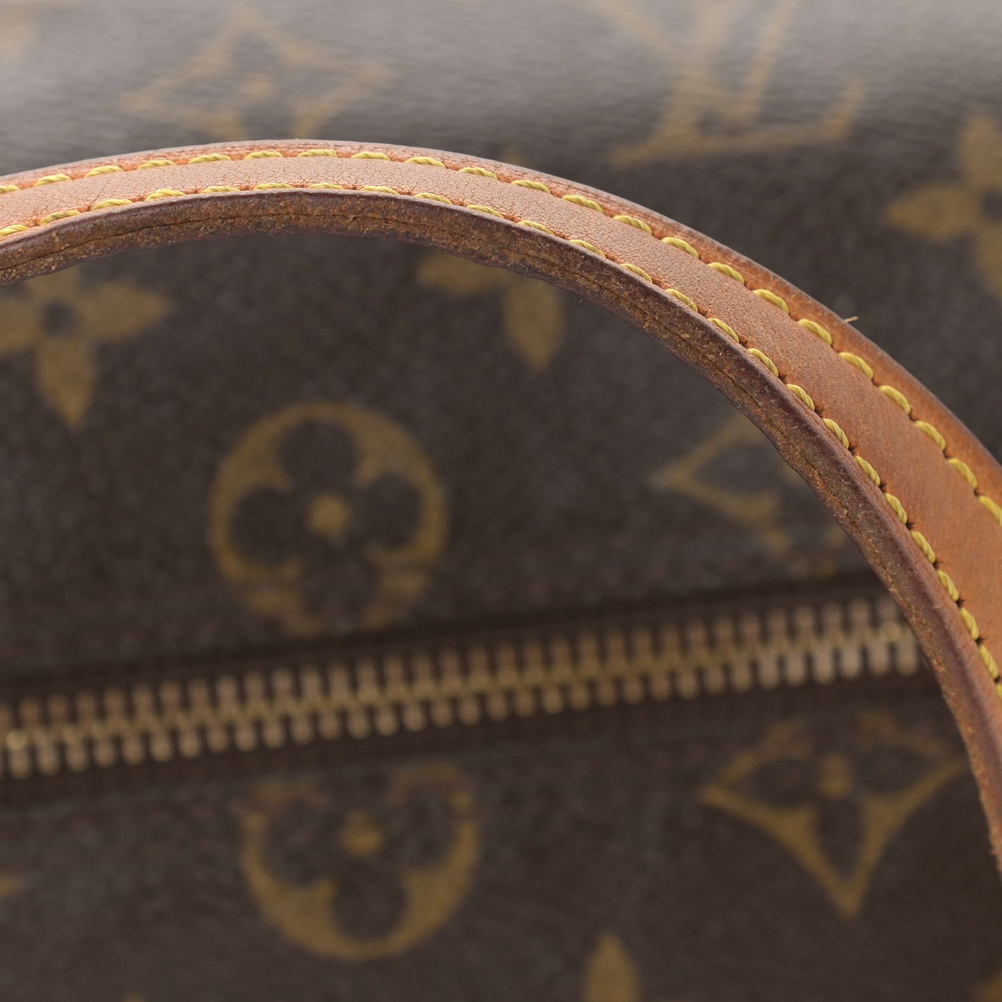 Monogram Papillon 26