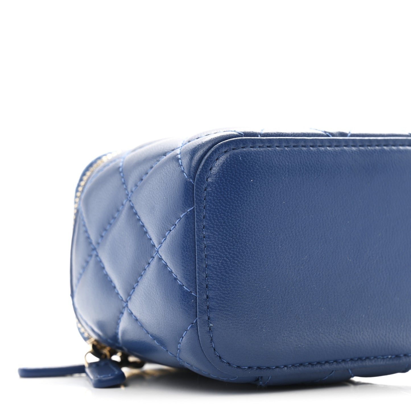 Lambskin Quilted Pearl Crush Mini Vanity Case With Chain Blue