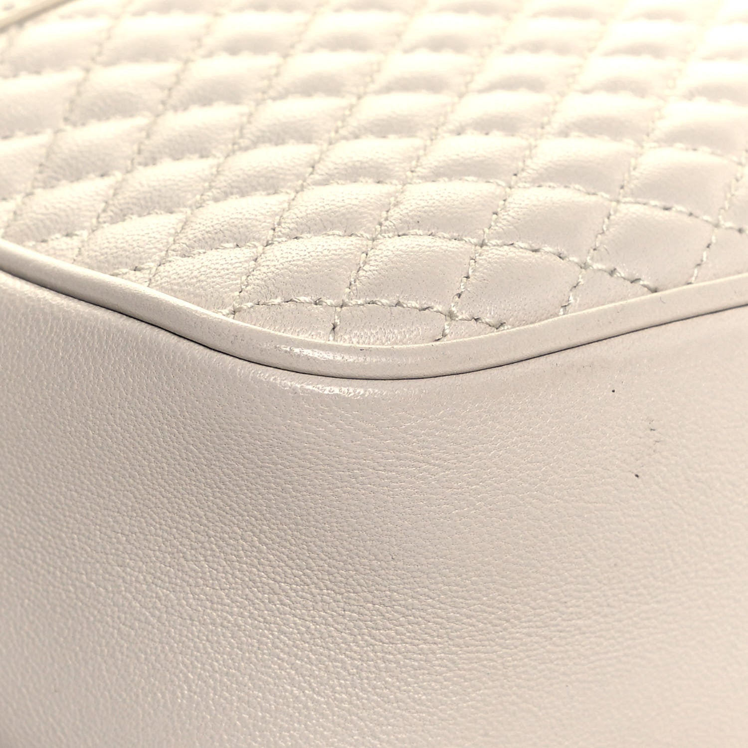 Saint Laurent Lambskin Quilted Victoire Camera Bag Blanc Vintage 10 of 15