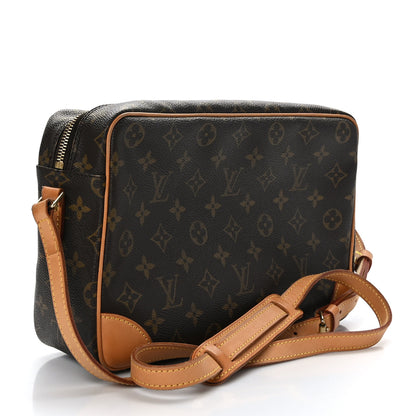 Louis Vuitton Monogram Trocadero 27 3 of 8