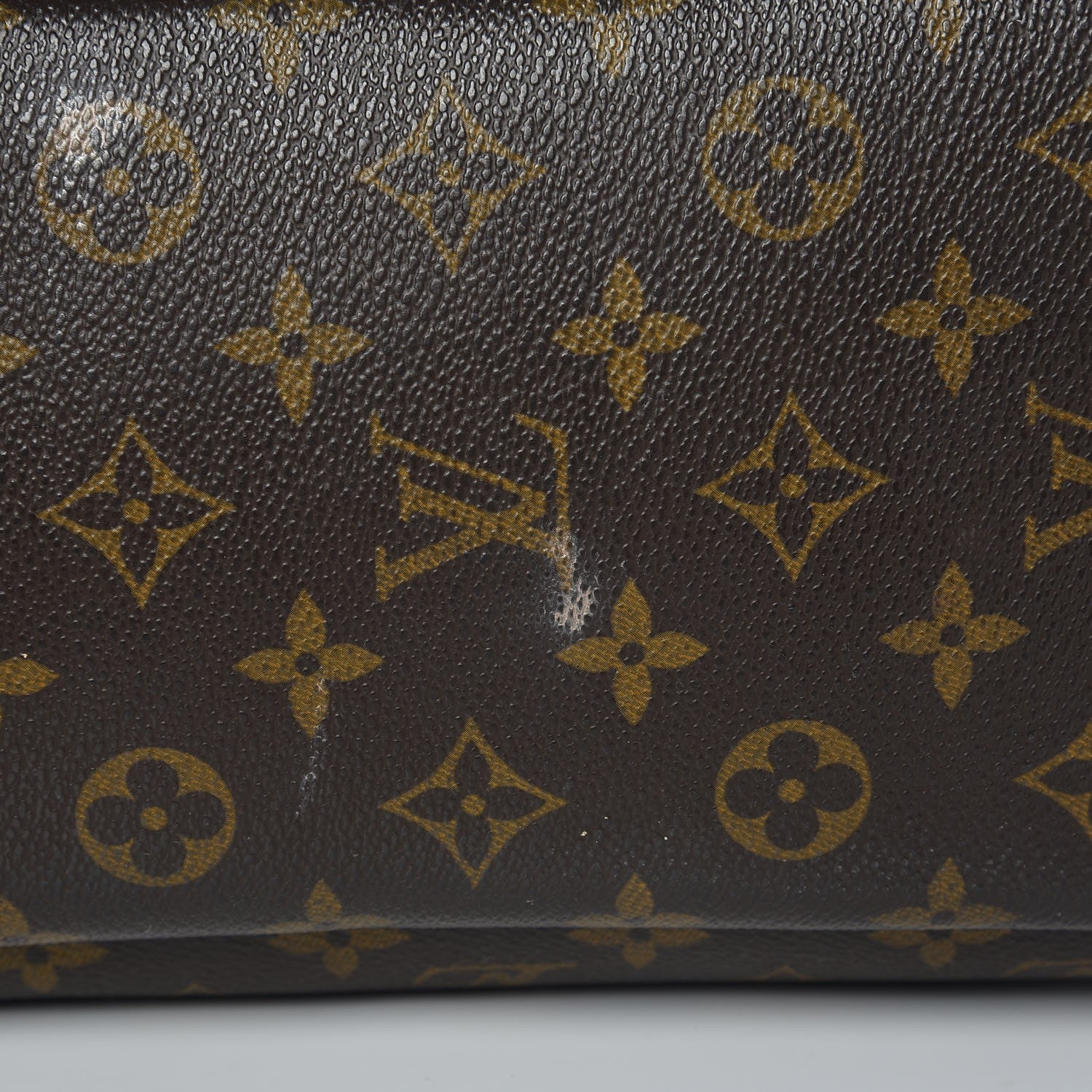 Louis Vuitton Monogram Deauville 14 of 22