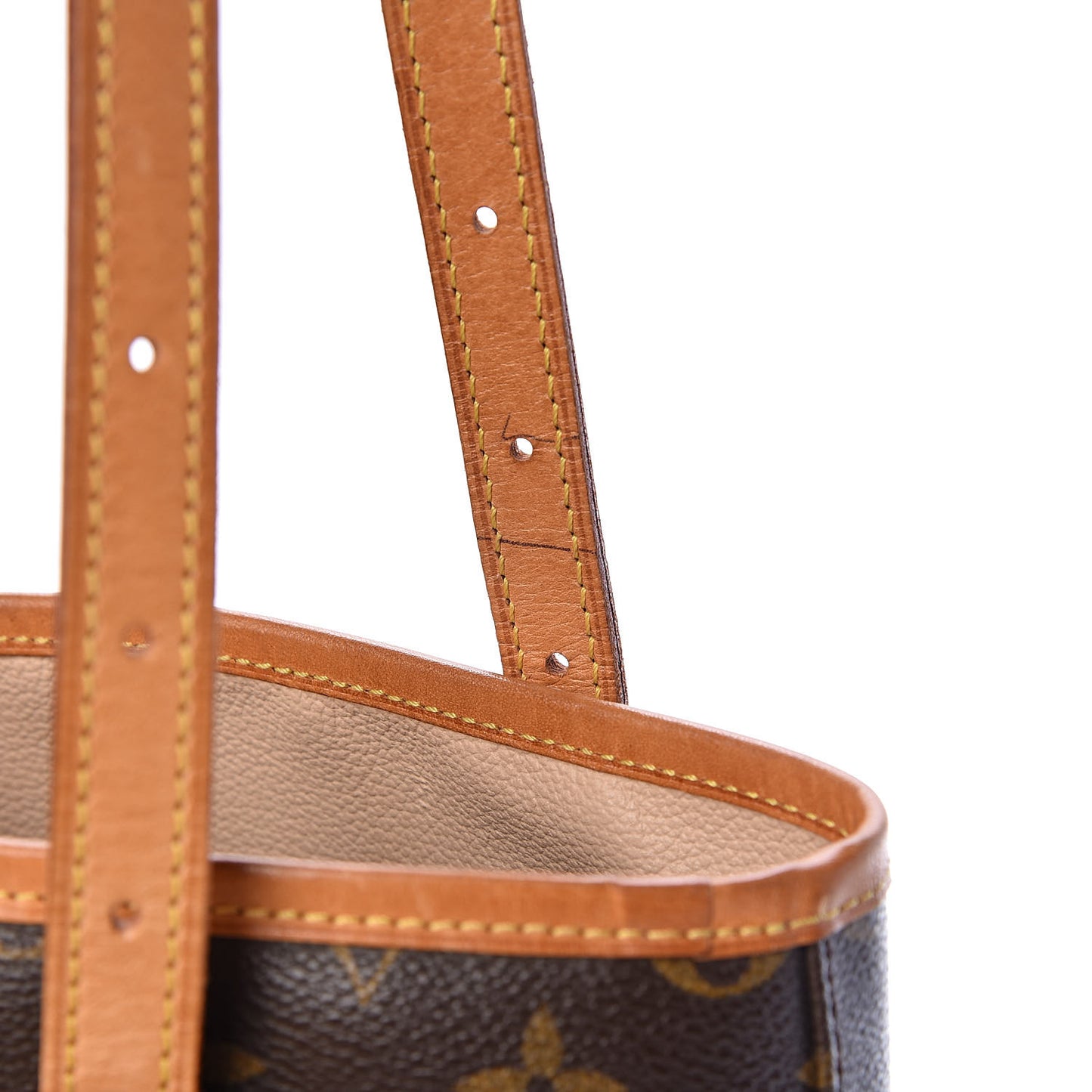 Monogram Petit Bucket 23