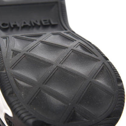 Chanel Velvet Calfskin Mixed Fibers CC Sneakers 38 Beige 13 of 15