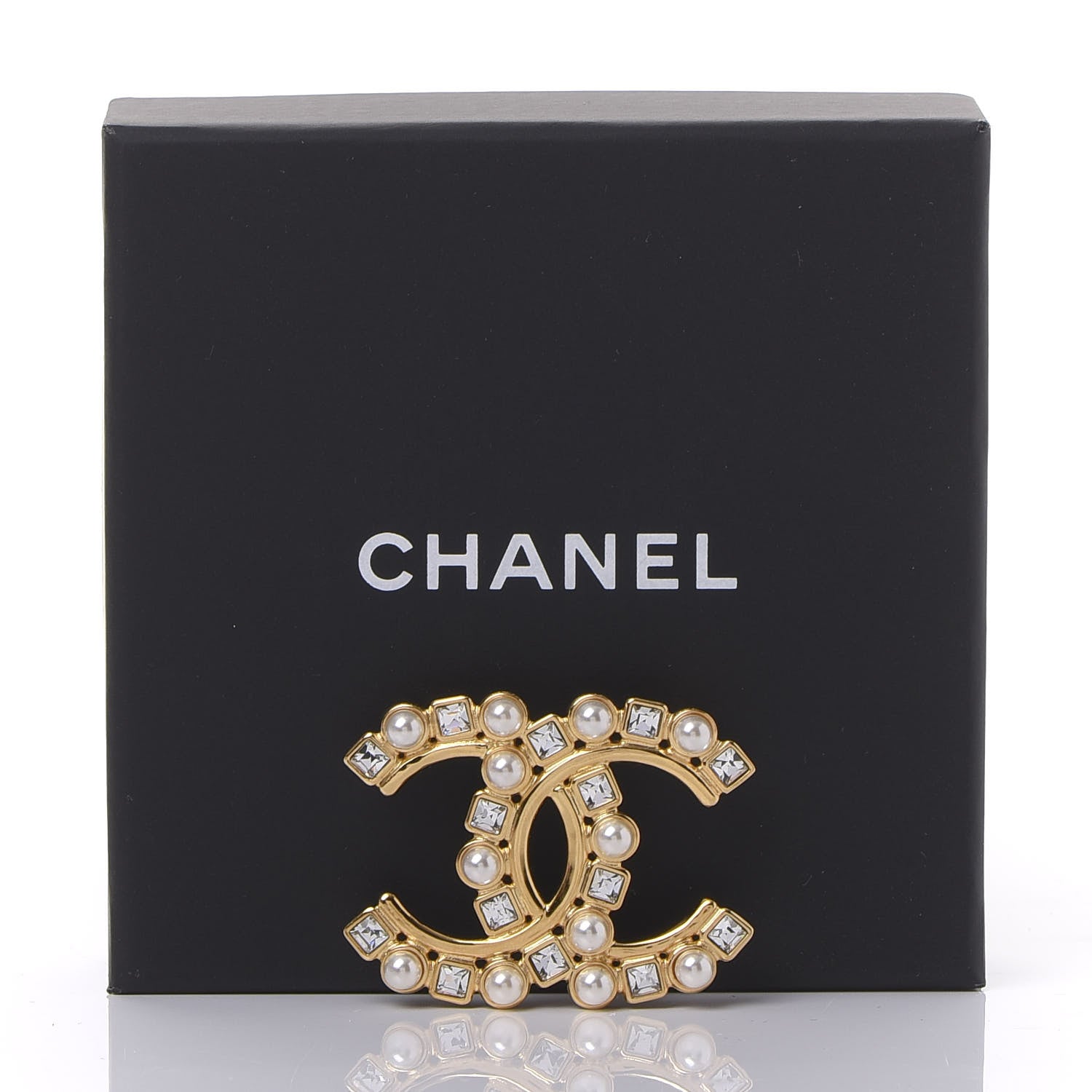Chanel Metal Crystal Pearl CC Crystal Brooch Gold 4 of 4