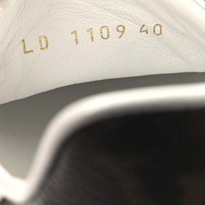 Louis Vuitton Calfskin Frontrow Sneakers 40 White 7 of 8