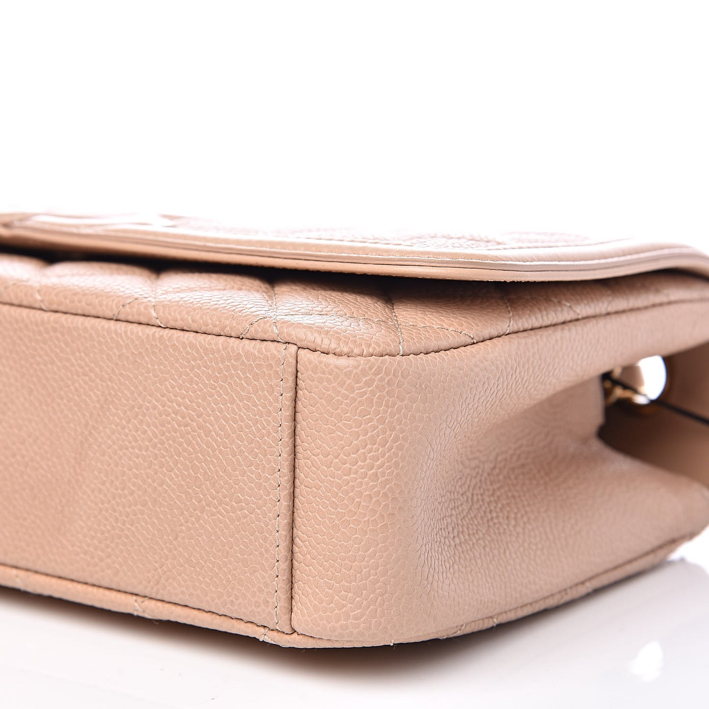 Caviar Quilted Medium CC Filigree Flap Beige