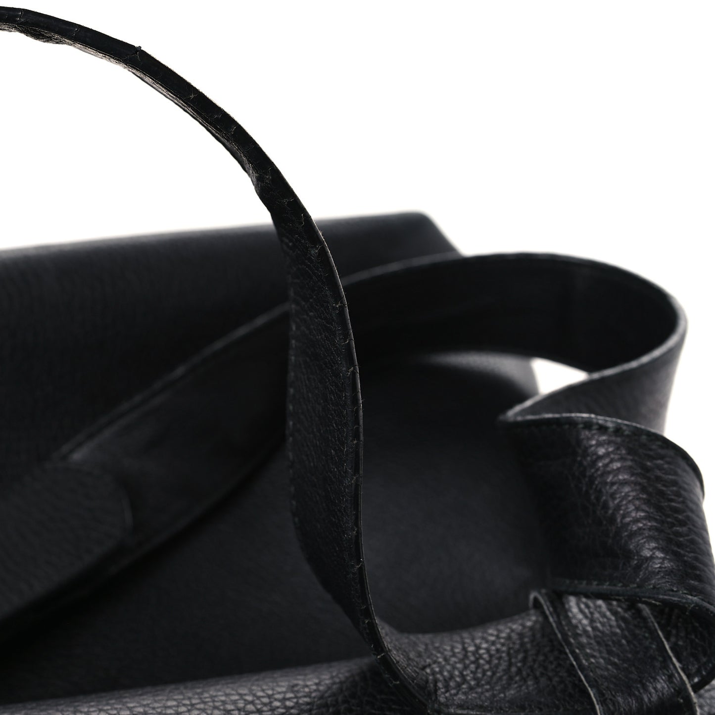 Calfskin Large GG Marmont Shoulder Bag Black