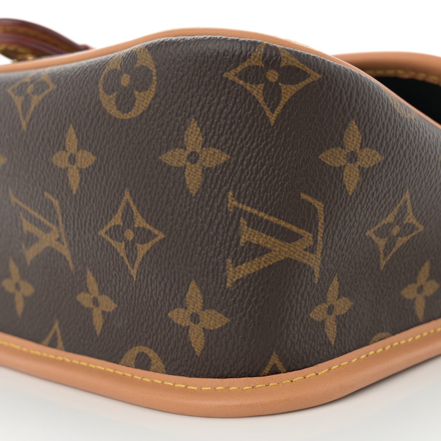 Monogram Diane Black