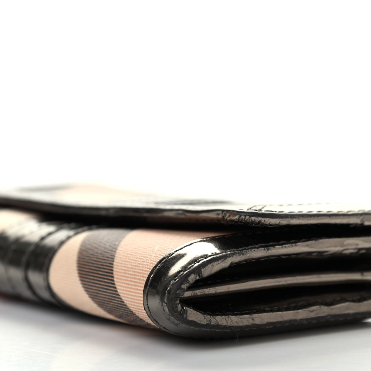 Patent Nova Check Wallet Metallic