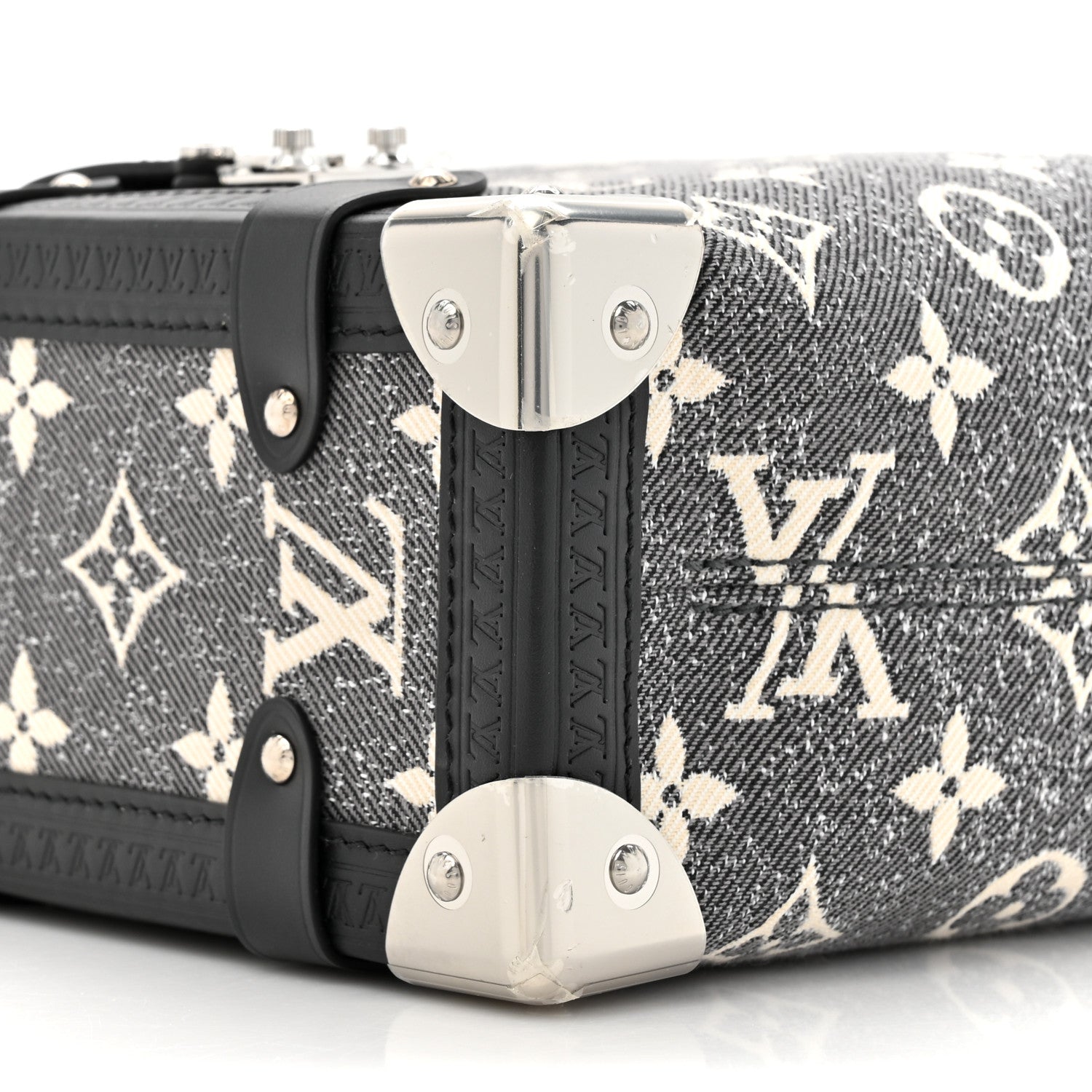 Louis Vuitton Monogram Jacquard Denim Side Trunk Grey 10 of 11