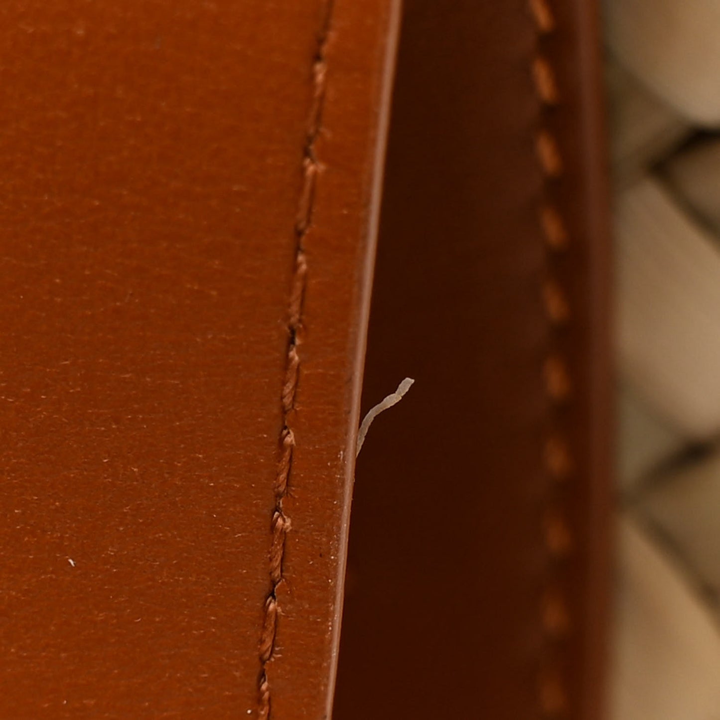 Raffia Smooth Calfskin Medium Sense Basket Caramel