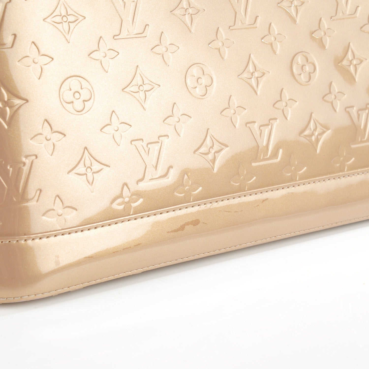 Louis Vuitton Vernis Alma GM Beige Poudre 10 of 13