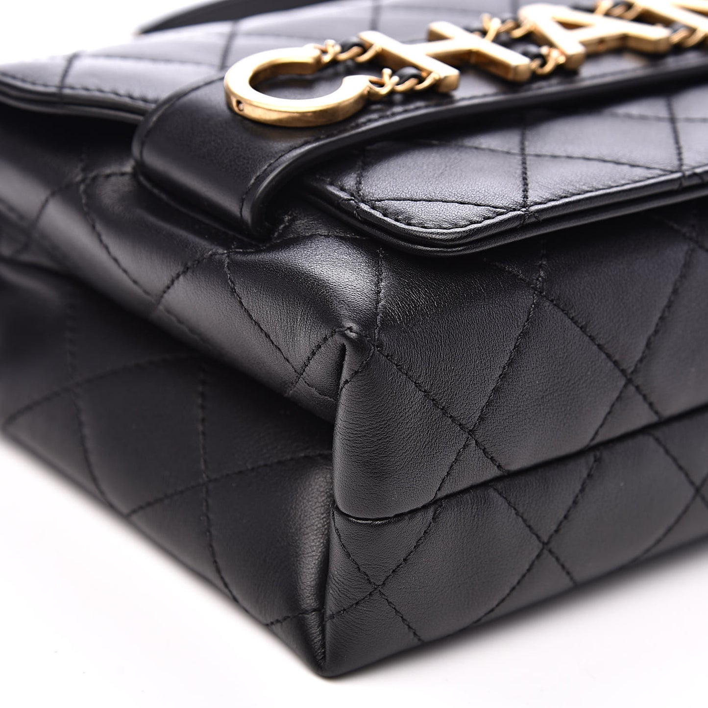 Calfskin Quilted Enchained Flap Black