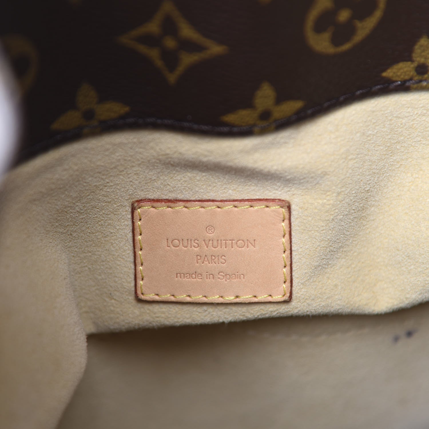 Louis Vuitton Monogram Artsy MM 12 of 13