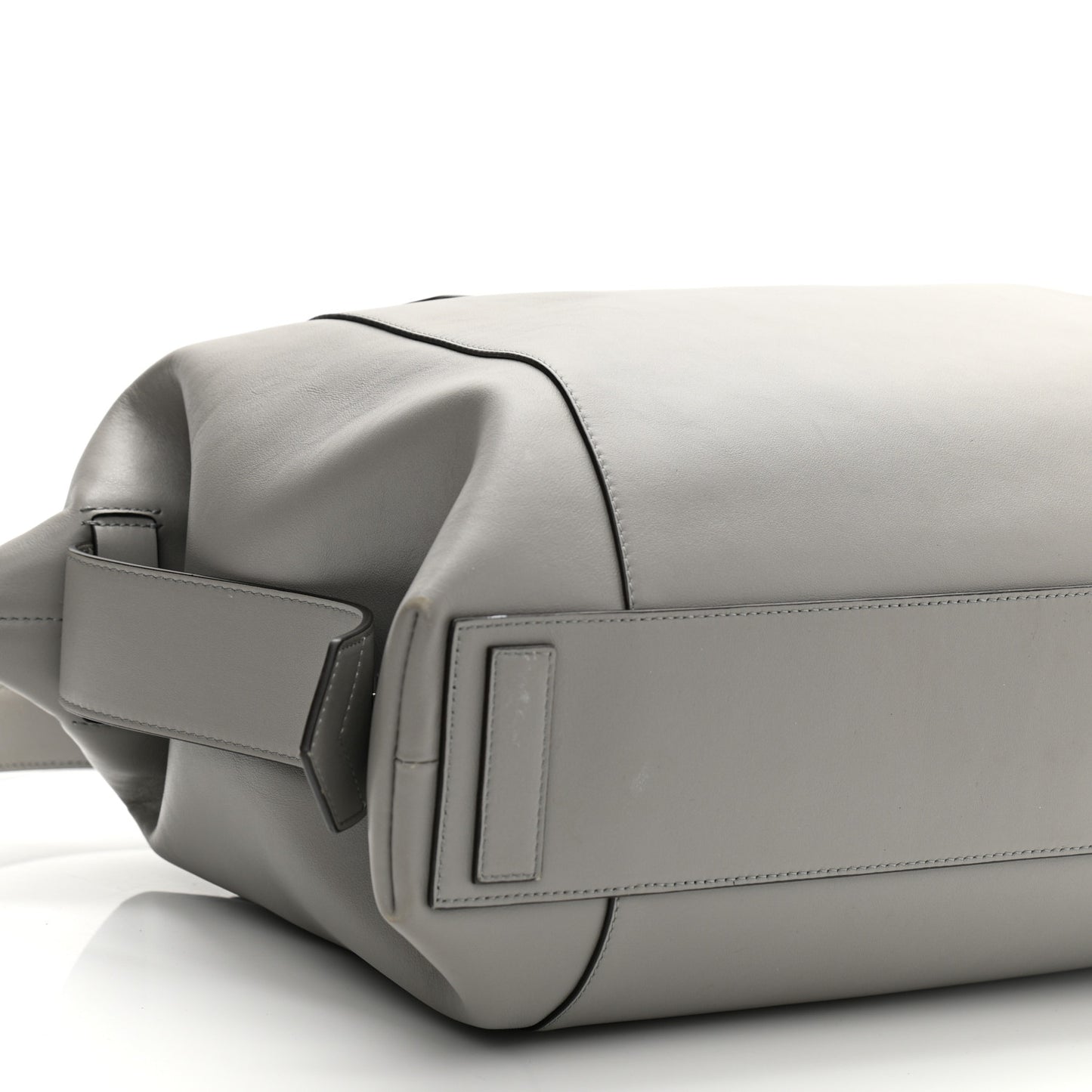 Soft Calfskin Medium Soft Antigona Pearl Grey