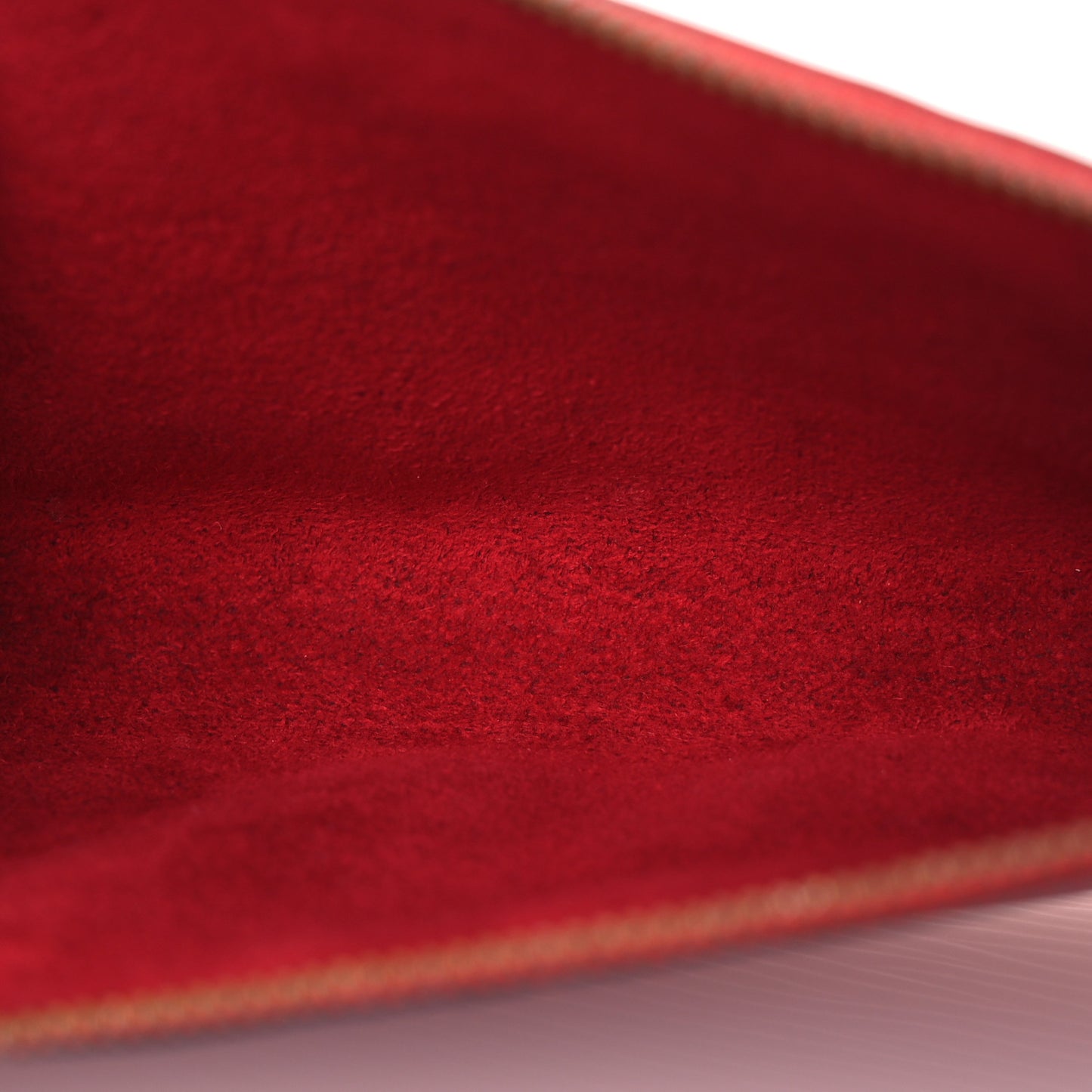 Epi Pochette Accessories 24 Castillan Red