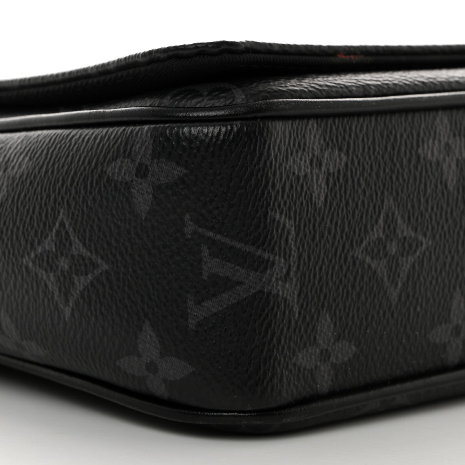 Louis Vuitton Monogram Eclipse District PM NM 9 of 10