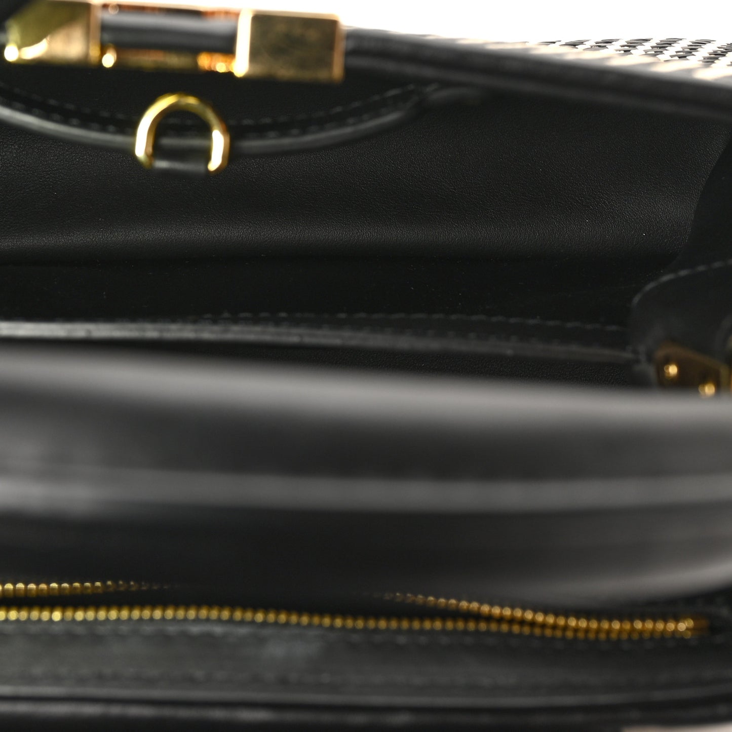 Raffia Calfskin Capucines MM Black Ecru