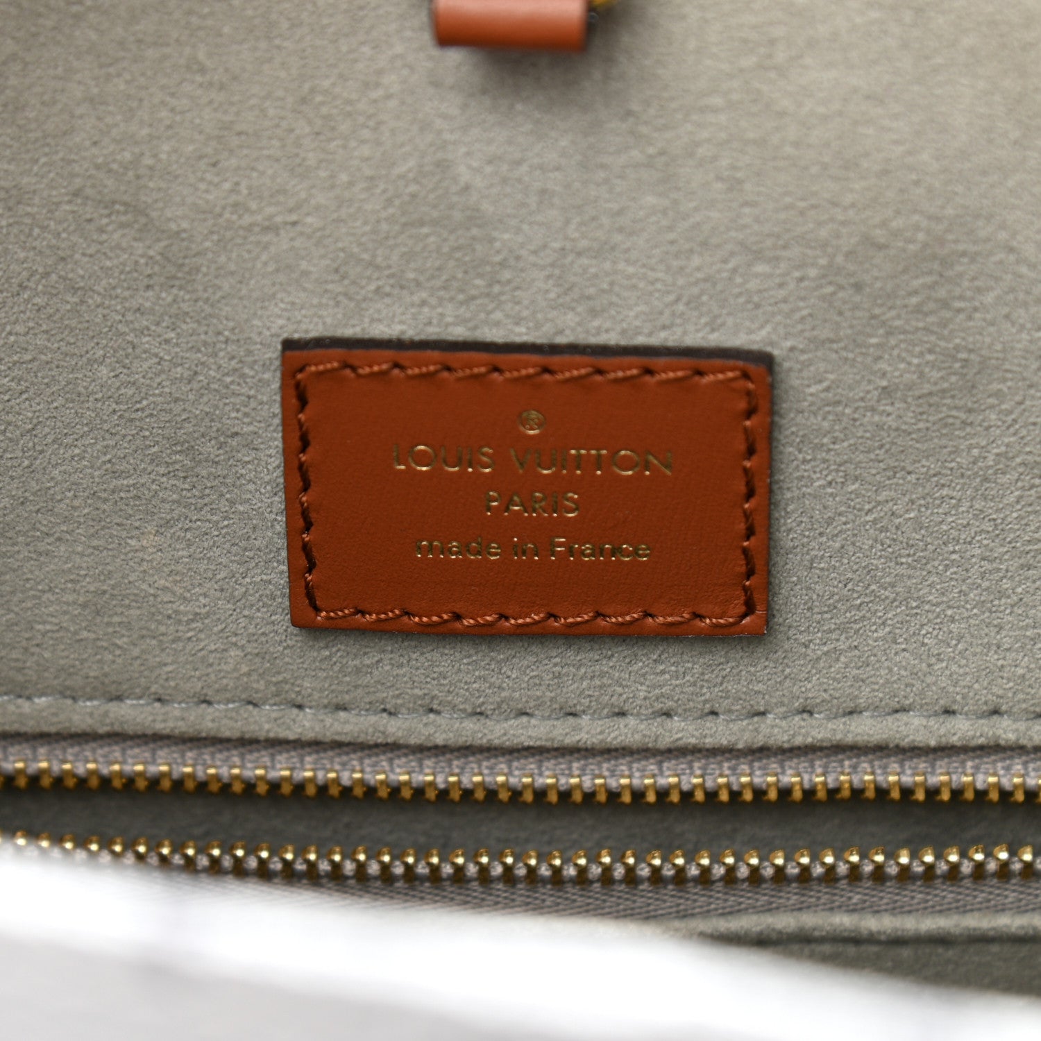 Louis Vuitton Metallic Monogram LV Garden OnTheGo MM Silver 9 of 9