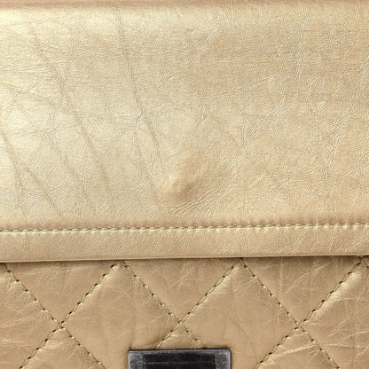 Chanel Metallic Aged Calfskin Quilted 2.55 Reissue 226 Flap Gold 16 of 18