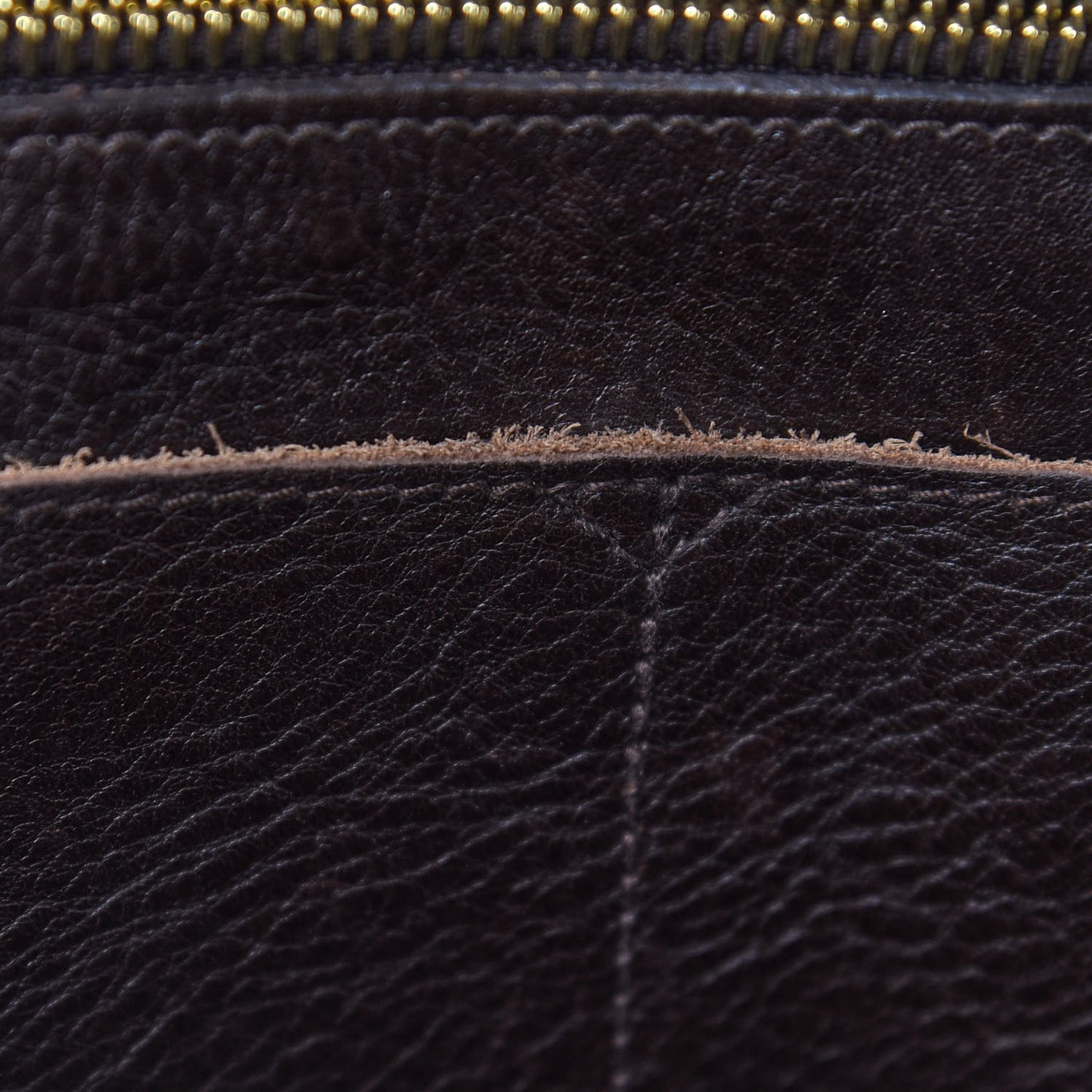 Classic Grain Calfskin Bayswater Chocolate