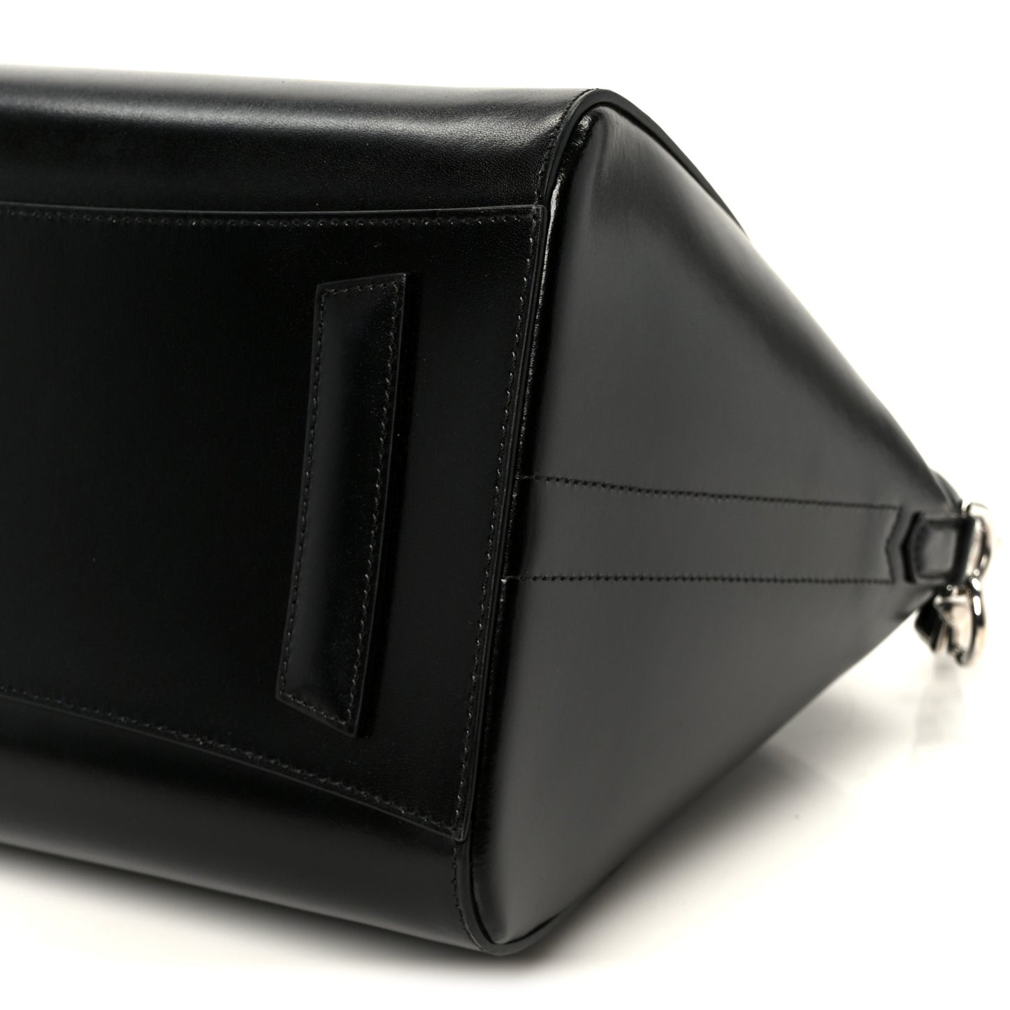 Shiny Lord Calfskin Medium Antigona Black