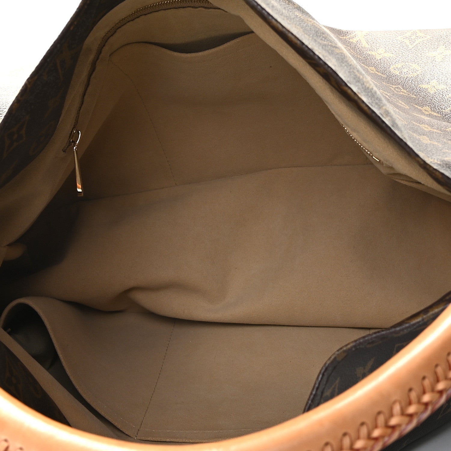 Louis Vuitton Monogram Artsy MM 5 of 19