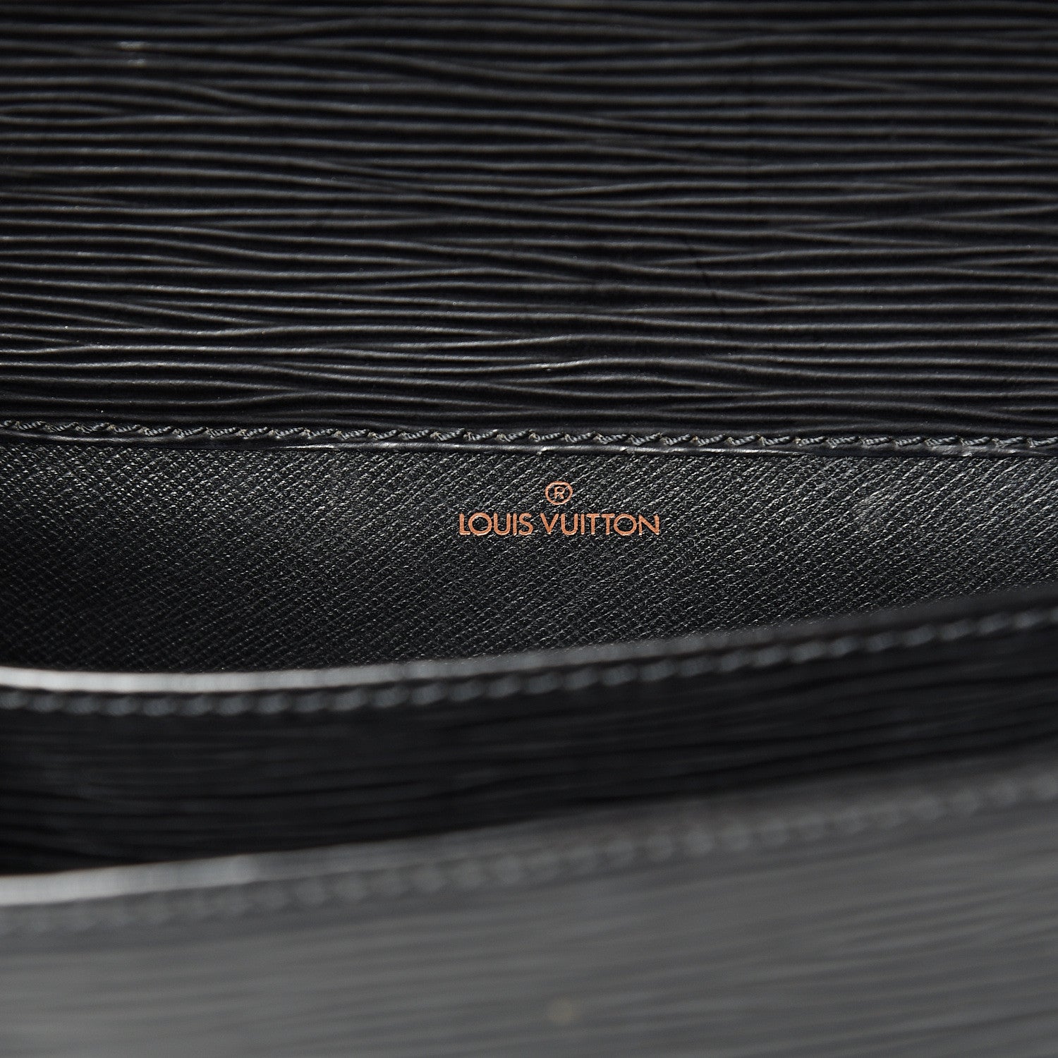 Louis Vuitton Epi Cartouchiere 22 Black 5 of 19