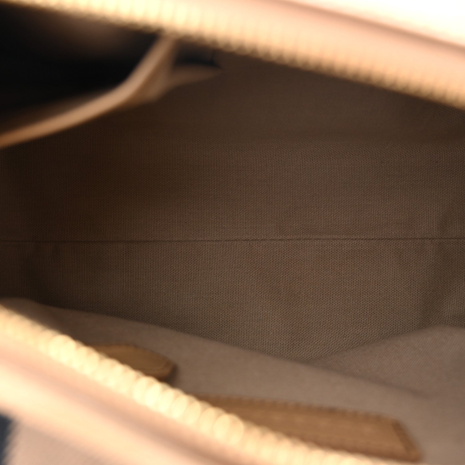 Burberry House Check Bridle Calfskin Medium Alchester Bowling Bag Trench 5 of 14