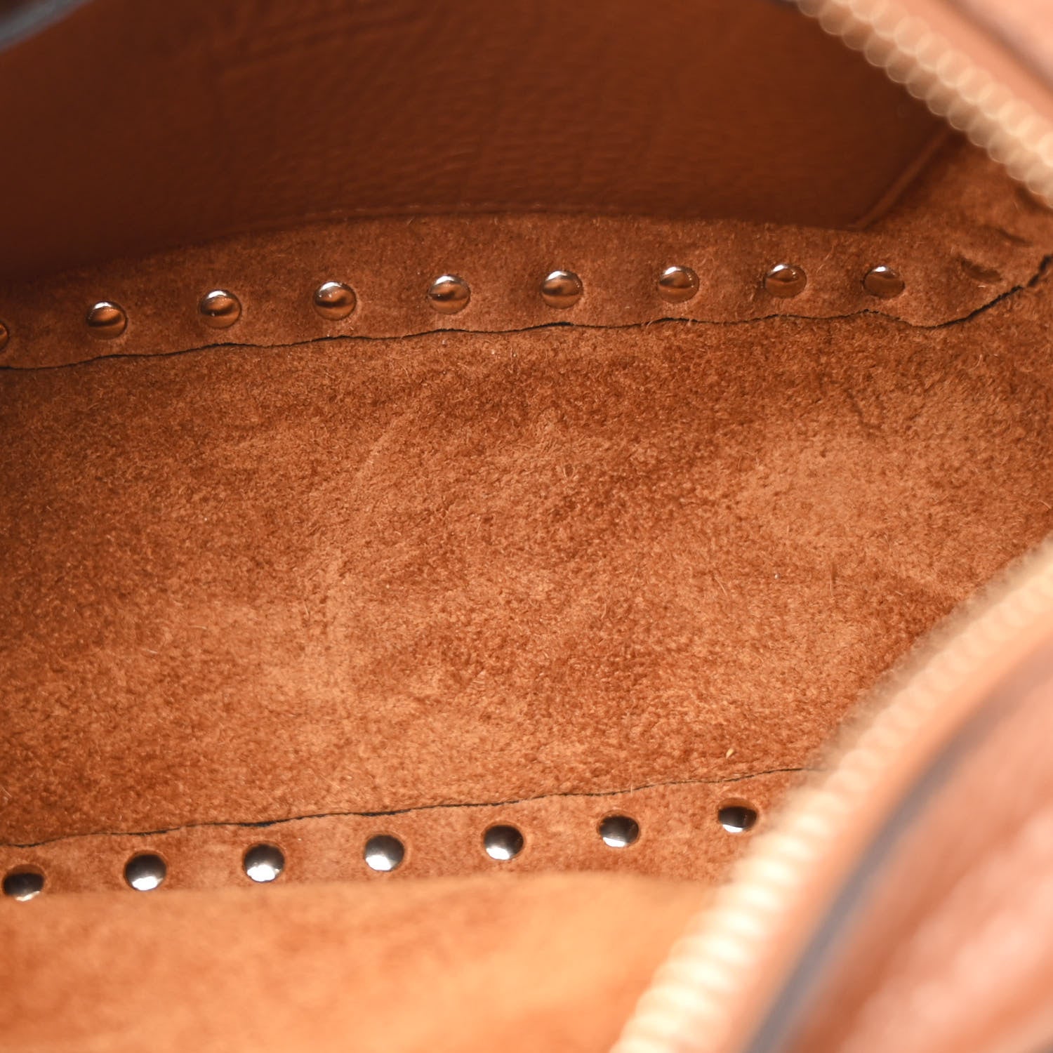 Valentino Garavani Pebbled Calfskin Rockstud Camera Crossbody Bag Tan 5 of 10