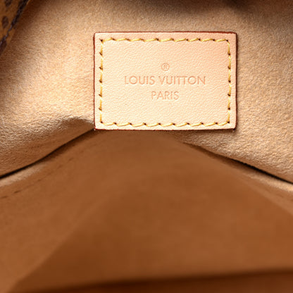 Louis Vuitton Monogram Artsy MM 6 of 9