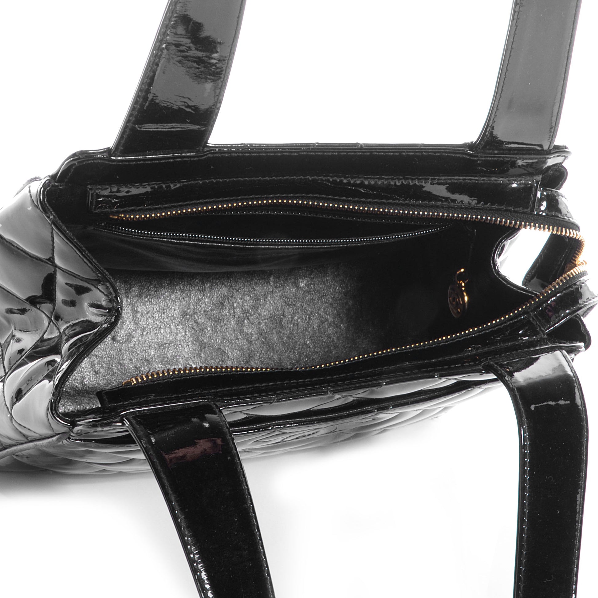 Chanel Patent Quilted CC Shoulder Bag Black 5 of 8