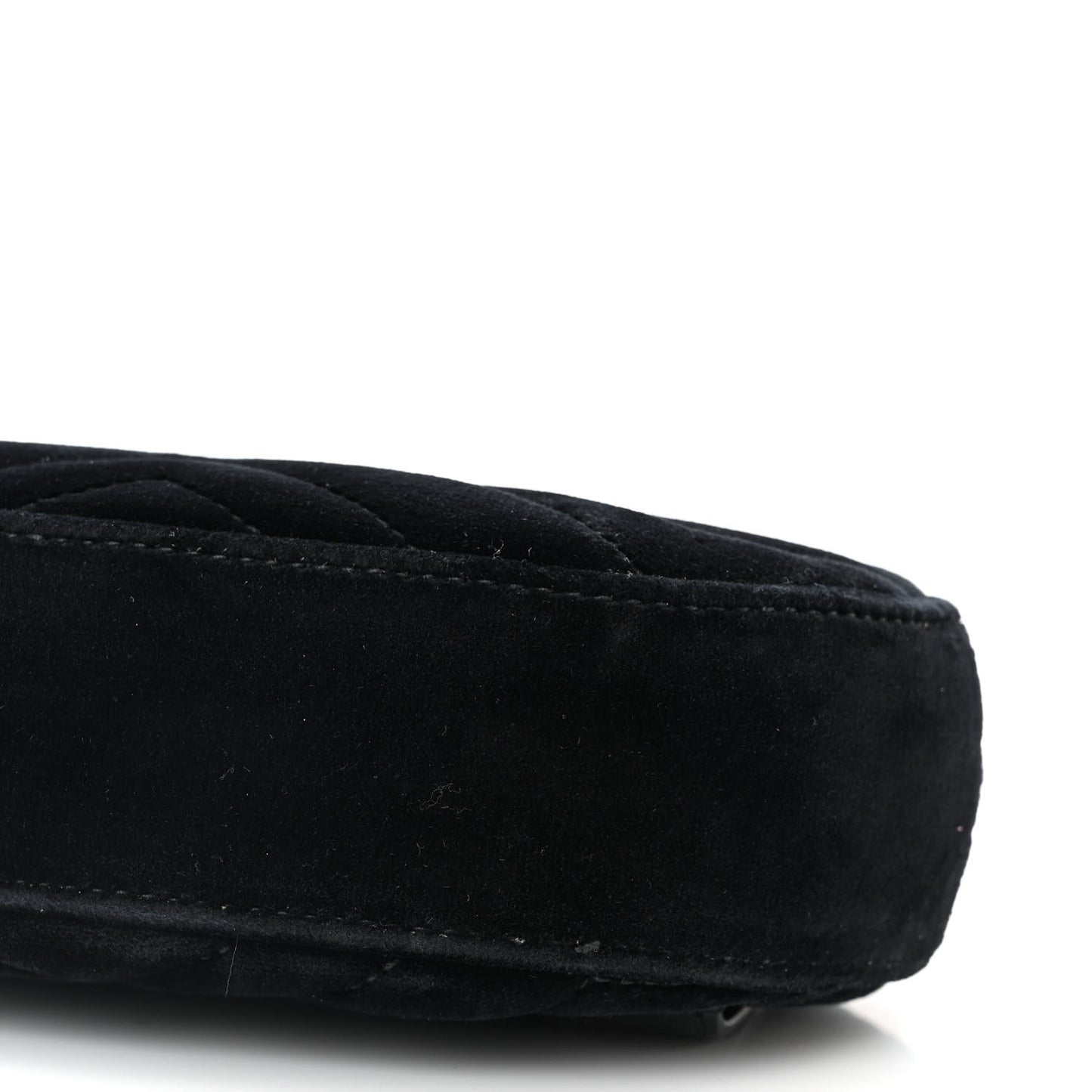 Velvet Matelasse GG Marmont Belt Bag 85 34 Black