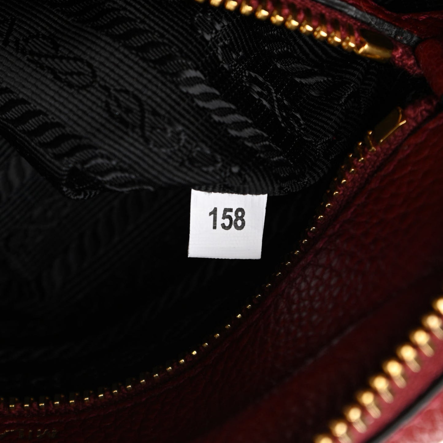 Vitello Phenix Camera Bag Rubino