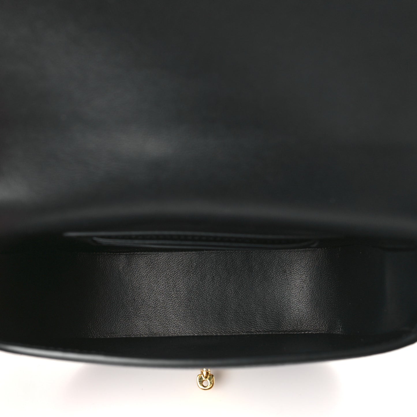 Small Classic Grain Calfskin Small Darley Satchel Black