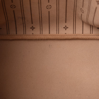 Louis Vuitton Monogram Neverfull MM 9 of 18