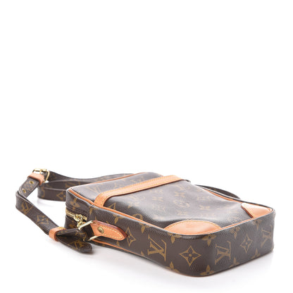 Louis Vuitton Monogram Danube 21 4 of 9