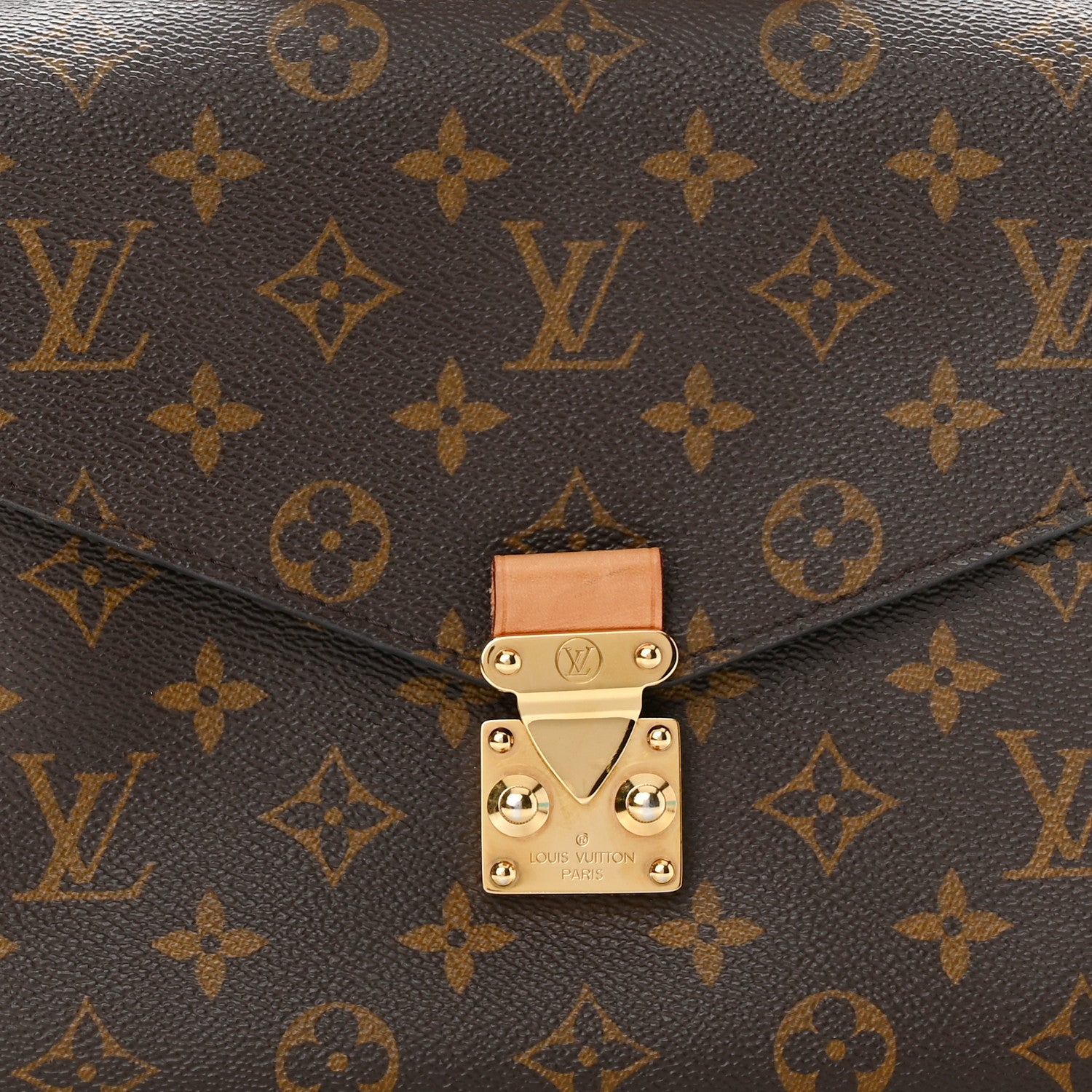 Louis Vuitton Monogram Pochette Metis 7 of 13