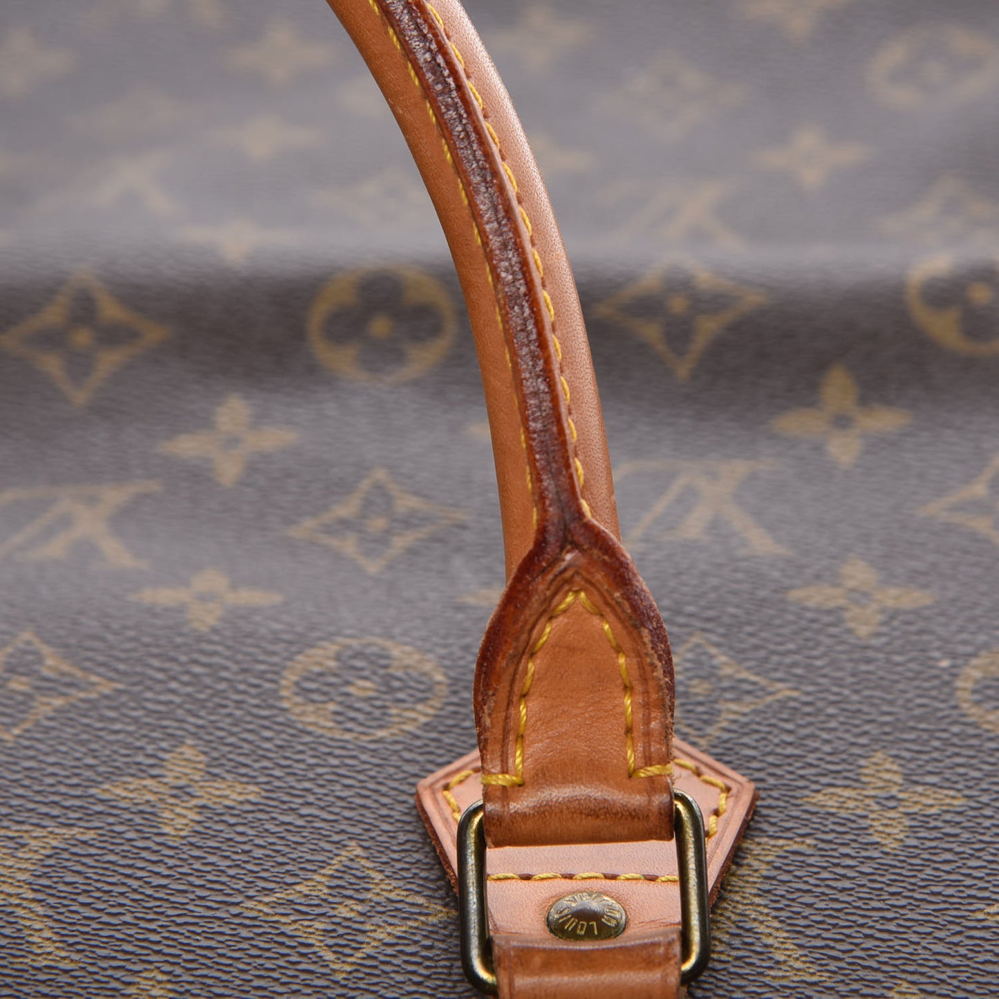 Monogram Sac Plat