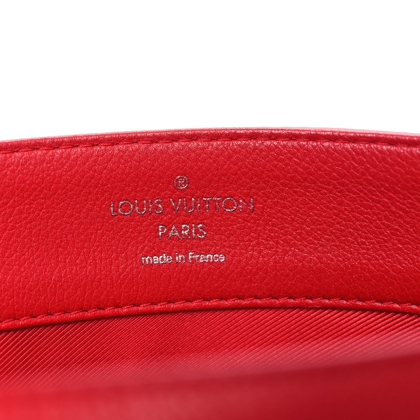 Soft Calfskin Lockme II Top Handle Rubis