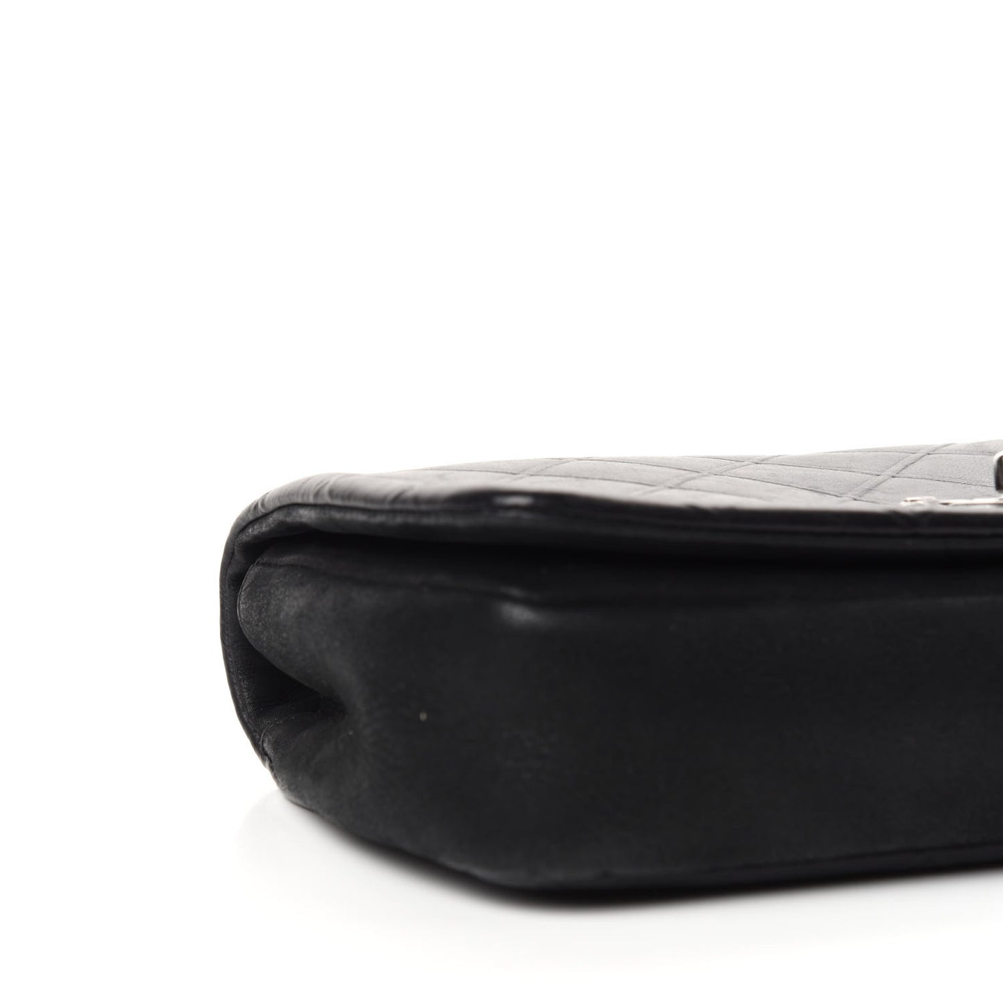 Calfskin Diamond Embossed New Chic Flap Black